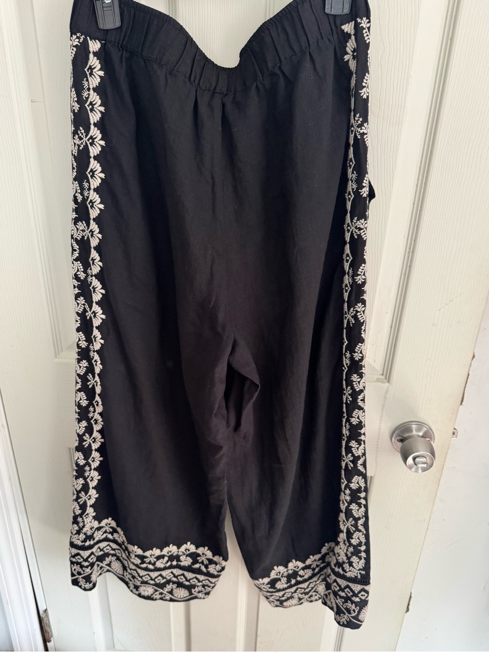 Johnny Was Workshop Pants Womens M Black Embroidered Linen Wide Leg NWT - Picture 10 of 16